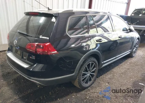 2017 Volkswagen Golf Alltrack Tsi S/Tsi Se/Tsi Sel from USA, damaged, VIN 3VWH17AU8HM516137